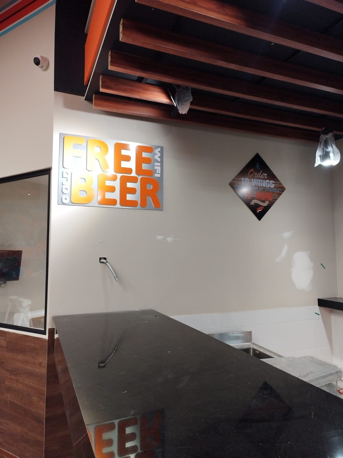 Corte CNC Personalizado - Decoración en PVC, MDF
